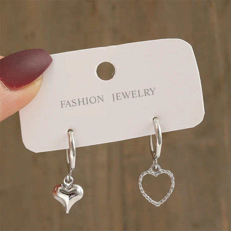 

Heart Earings for Women Hollow Stud Earrings Elegant Gift for Girl Checkerboard Pearl Jewelry Fashion Party