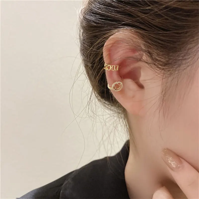 

JDL Smiley Ear Clip Korean Earrings for Women 2022 Luxury New in Christmas Gifts Trendy Women's Woman Trending Designer Fashion