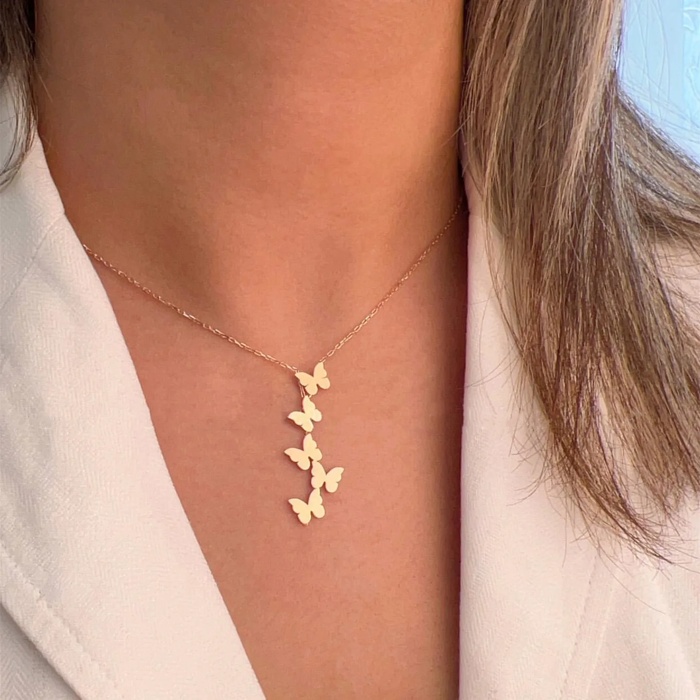 

Retro Butterfly Necklace Foe Woman Gold Color Butterfly Fairy Pendant Chain Necklace Female Fashion Jewelry