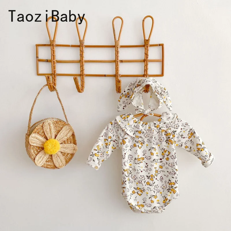 

Baby Girl Rompers 2022 Spring Infant Printed Long Sleeve Romper With Lotus Leaf Collar One-piece Triangle Romper Send Hat