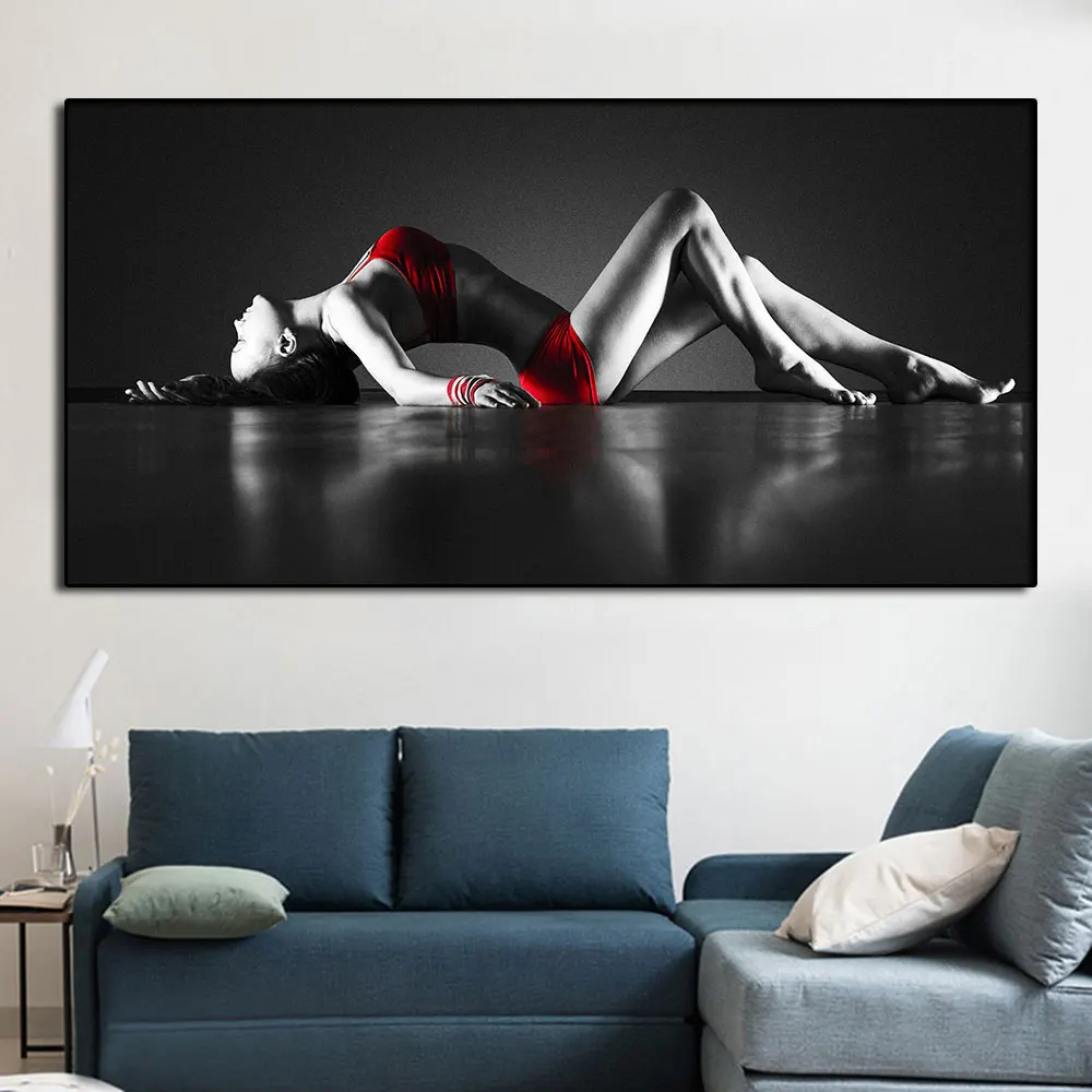 

Modern Fashion Half Nude Art Pictures Sexy Woman Posters and Prints Canvas Painting Wall Art for Living Room Decoration Cuadros