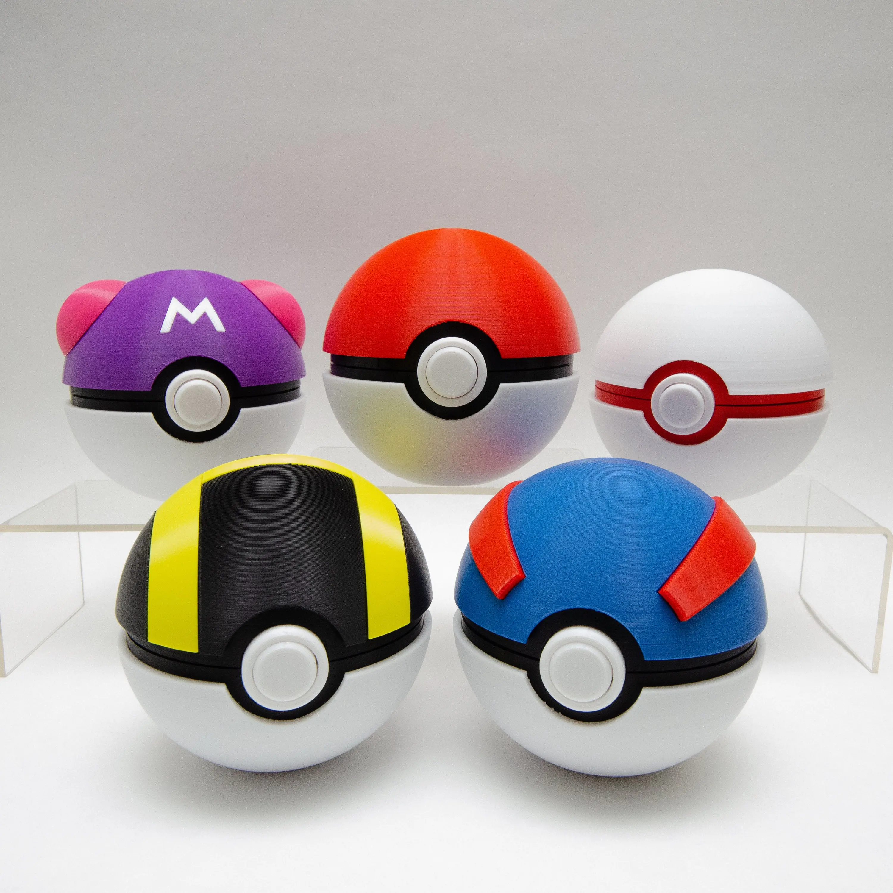 

Bandai Classic Pokemon Poké Ball 3D Printed Switch Game Card Case