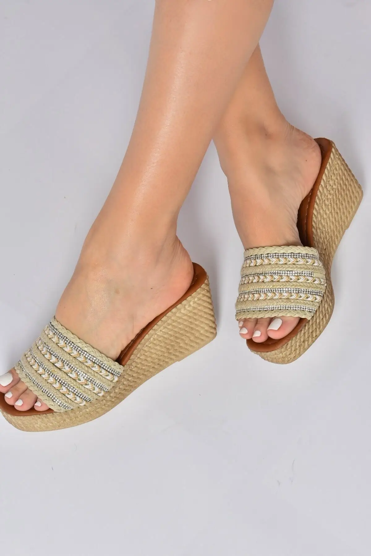 

Beige fabric padding heels slippers K250060704