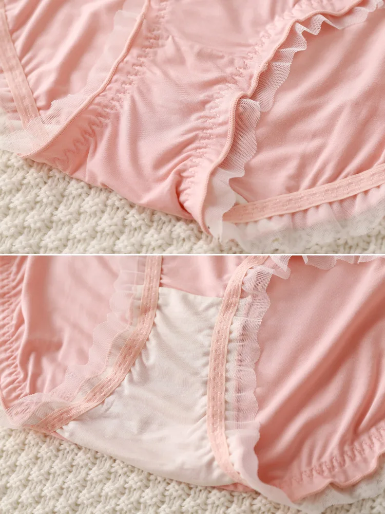 Женские мягкие атласные трусы больших размеров