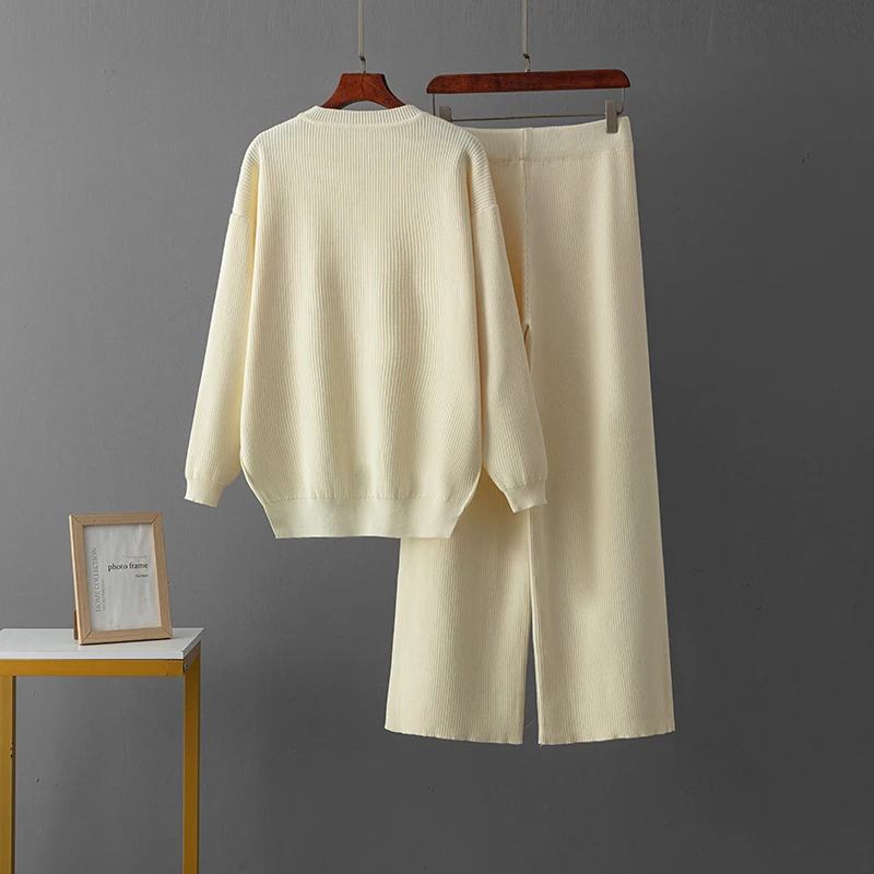 Женский трикотажный спортивный костюм свободный свитер с высоким воротом и