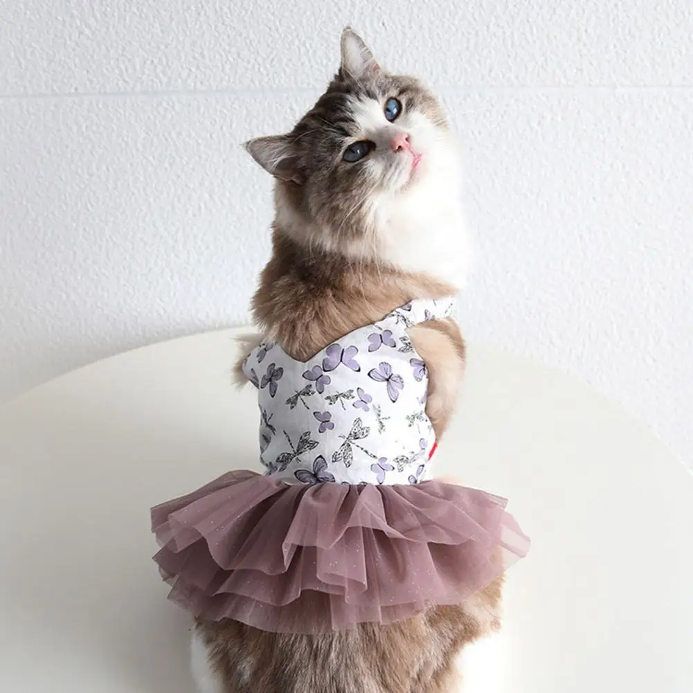 Платье без рукавов для собак удобная весенне-летняя юбка на бретельках с принтом