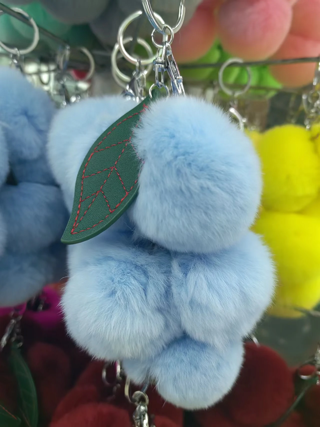 keychain,Real Rex Rabbit Fur Grass Bag Pendant Net Red Plush Ball Car Keychain Pendant Accessories