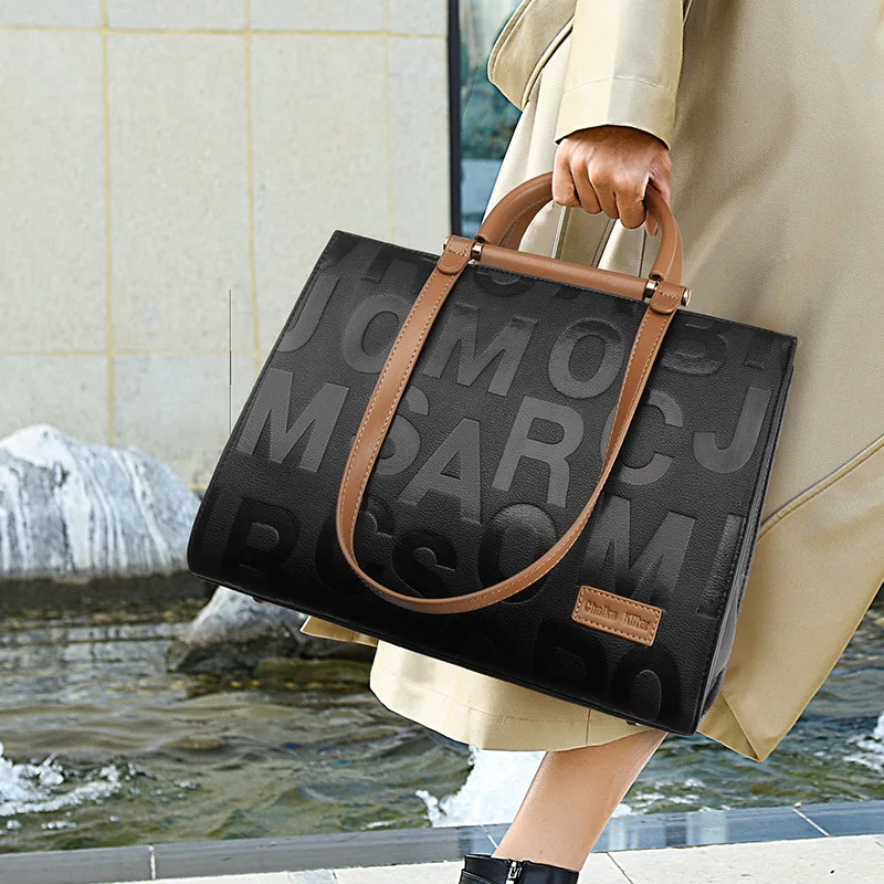 

Роскошная брендовая модная вместительная дамская сумочка из 100% натуральной кожи с надписью, подходящая ко всему сумка-мессенджер на одно п...