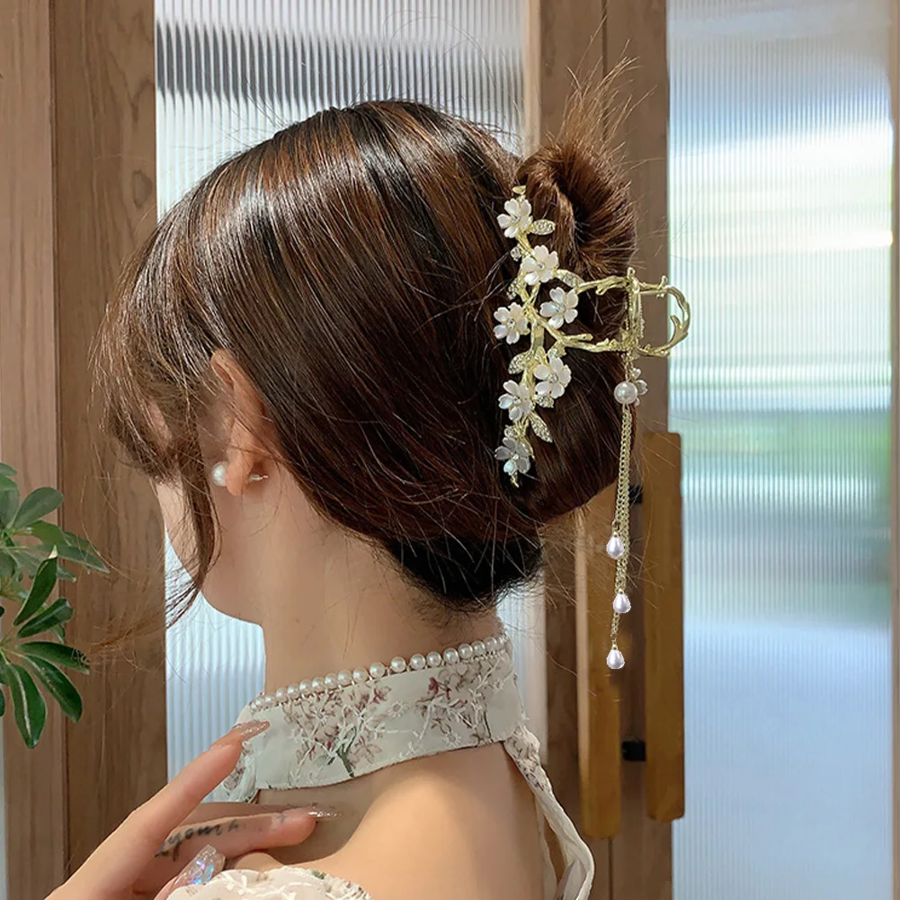 

Korean Flower Tassel Pearl Hair Claws Bun Hair Clip Crab Women Girls Barrettes Ponytail Holder Hairpins Fashion Hair Accessories