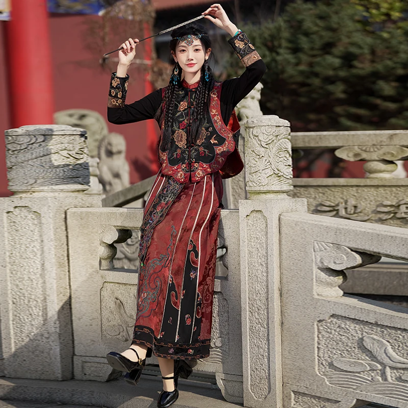 Внешняя торговля экспорт избыточный заказ. Женская одежда. Отрежьте бирку.