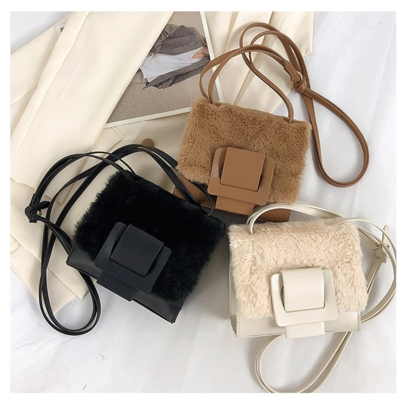 New style bag in autumn and winter Plush women's bag Fashion handbag shoulder bag Crossbody women's bag Vintage small square bag