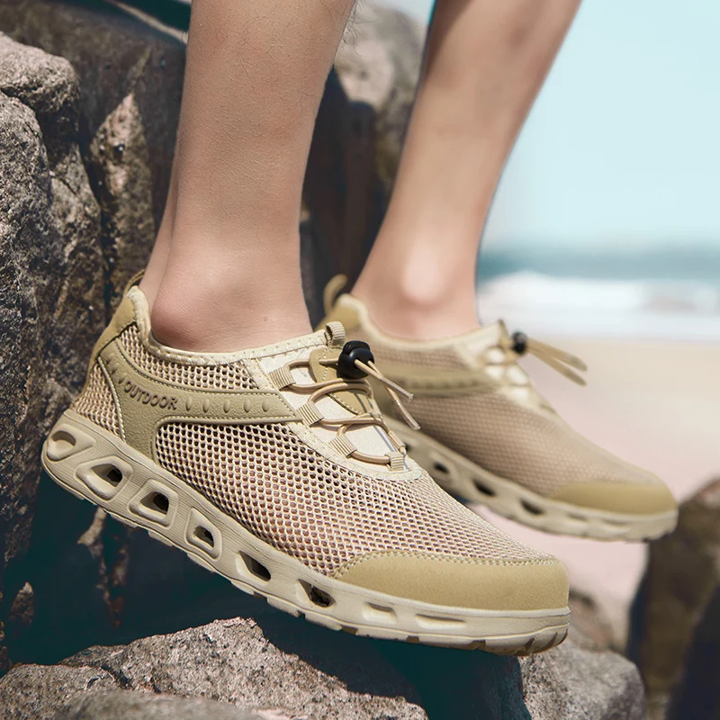 Summer Men Water Shoes Flat Mesh Wading Shoes Outdoor Breathable Barefoot Sneakers Plus Size 39~47