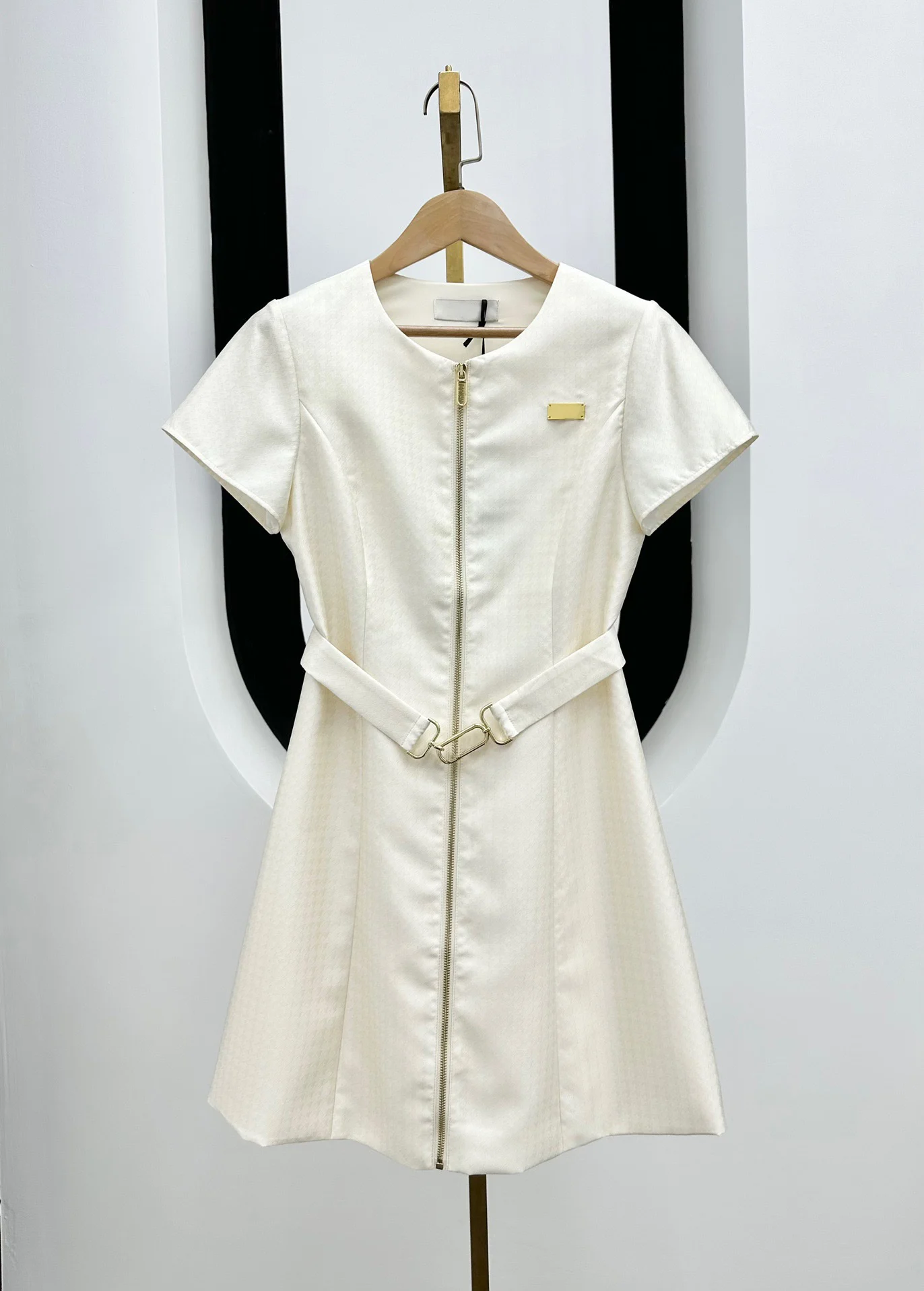 

Personality printed skirt, elegant and clear tone, with water mist filter, a wear is the cover of the beautiful beauty710