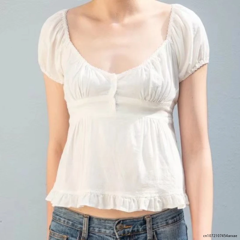 

Женская футболка с коротким рукавом и V-образным вырезом