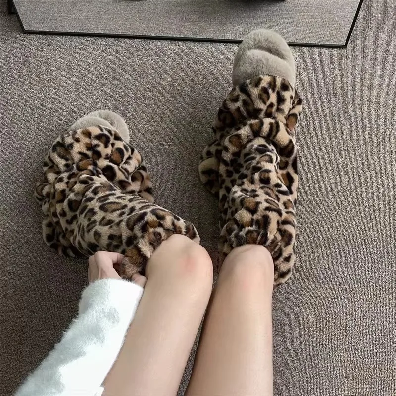 Плюшевые гетры с леопардовым узором теплые осенние и зимние плюшевые утепленные