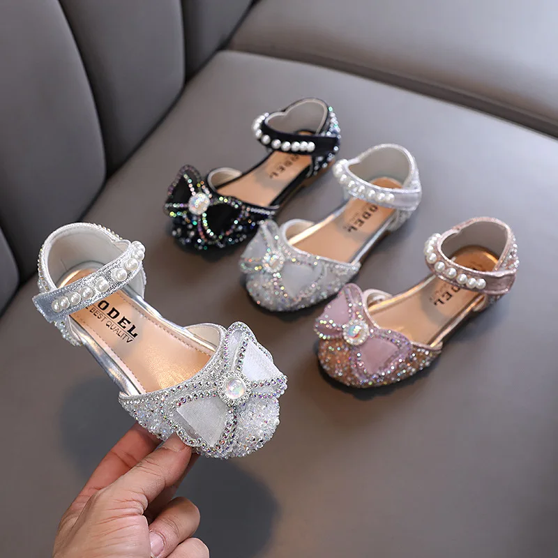 

New Girls Princess Shoe Spring Pearl Rhinestone Girl Elegant Bow Childrens Shoes Show Summer Evening Party Kids Sandals F06143