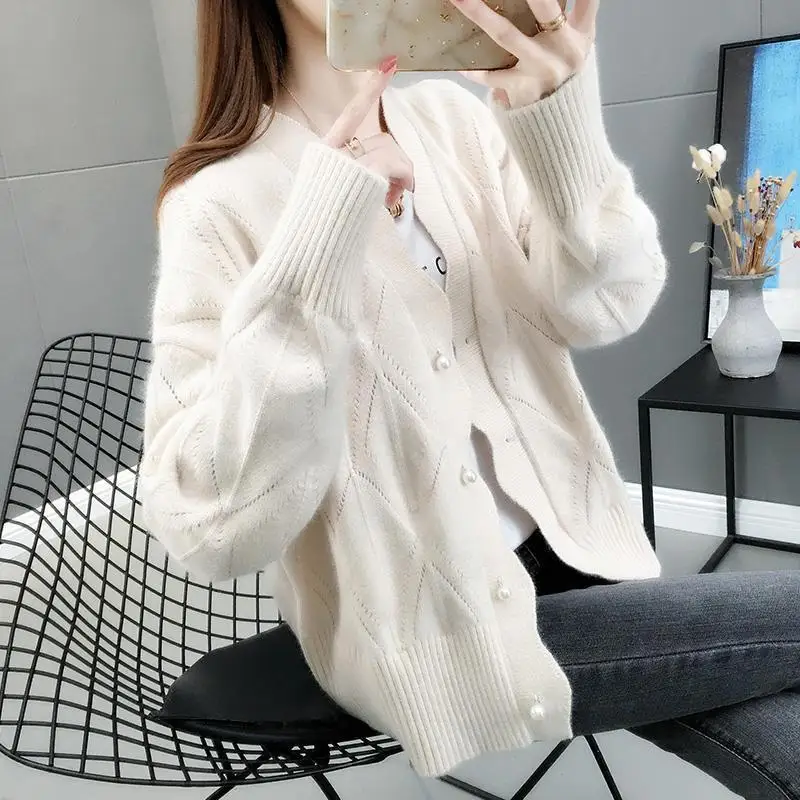 

Women White Autumn Winter Sweater Cardigans V Neck Single Breasted Knit Long Sleeve Cardigan Loose Knitwear Jacket top Clothes