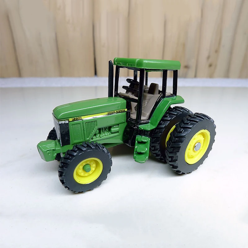 

Литый под давлением, трактор John 7710 масштаб 1:64, сельскохозяйственная техника, Классический коллекционный подарок для взрослых