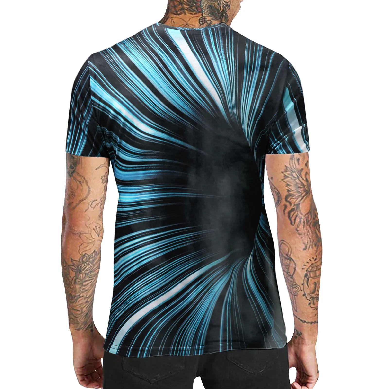 Футболка мужская с круглым вырезом коротким рукавом и цифровой графикой |