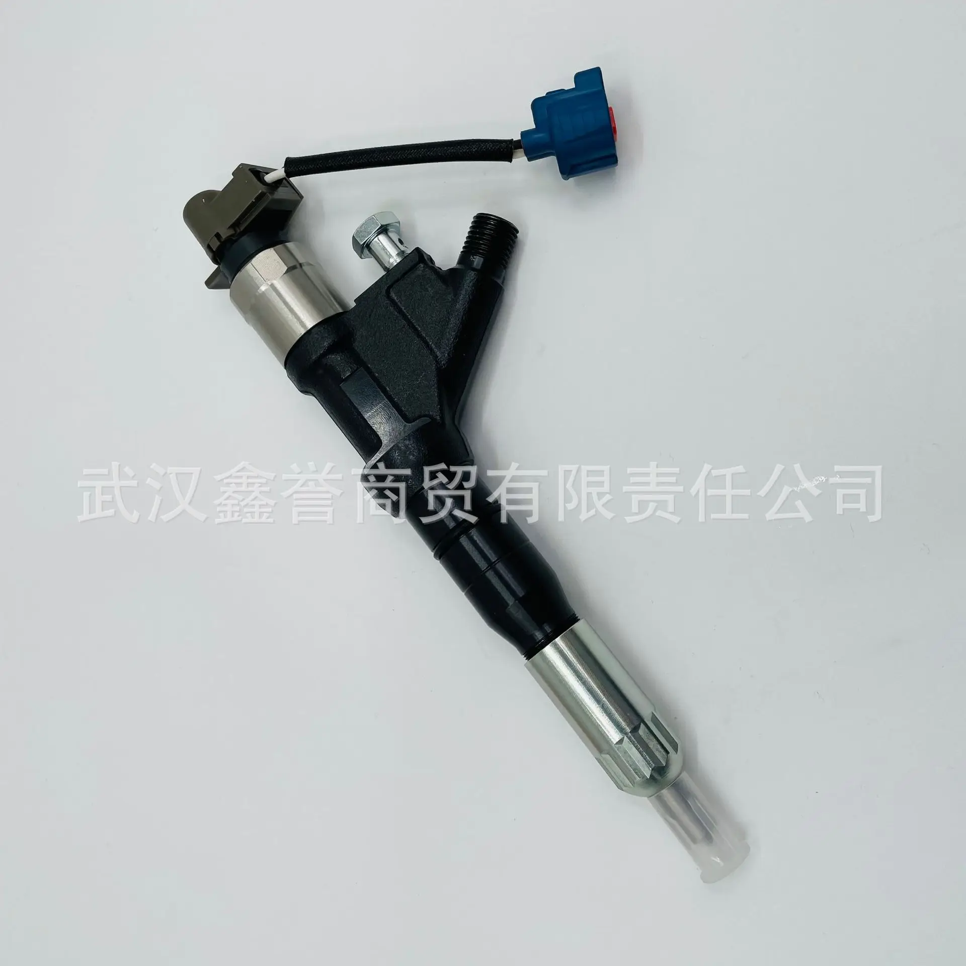 095000 -5226 23670-E0341 Топливная форсунка Denso в сборе подходит для двигателей Hino