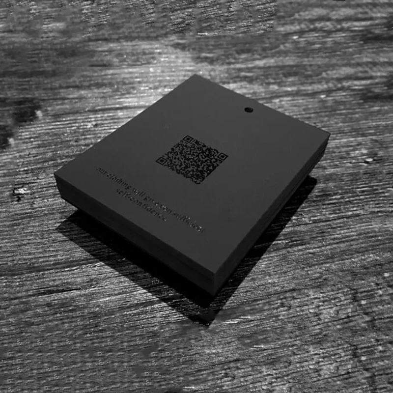 1000 компл./Лот подвесная бирка с логотипом на заказ для одежды/сумки/обуви черная