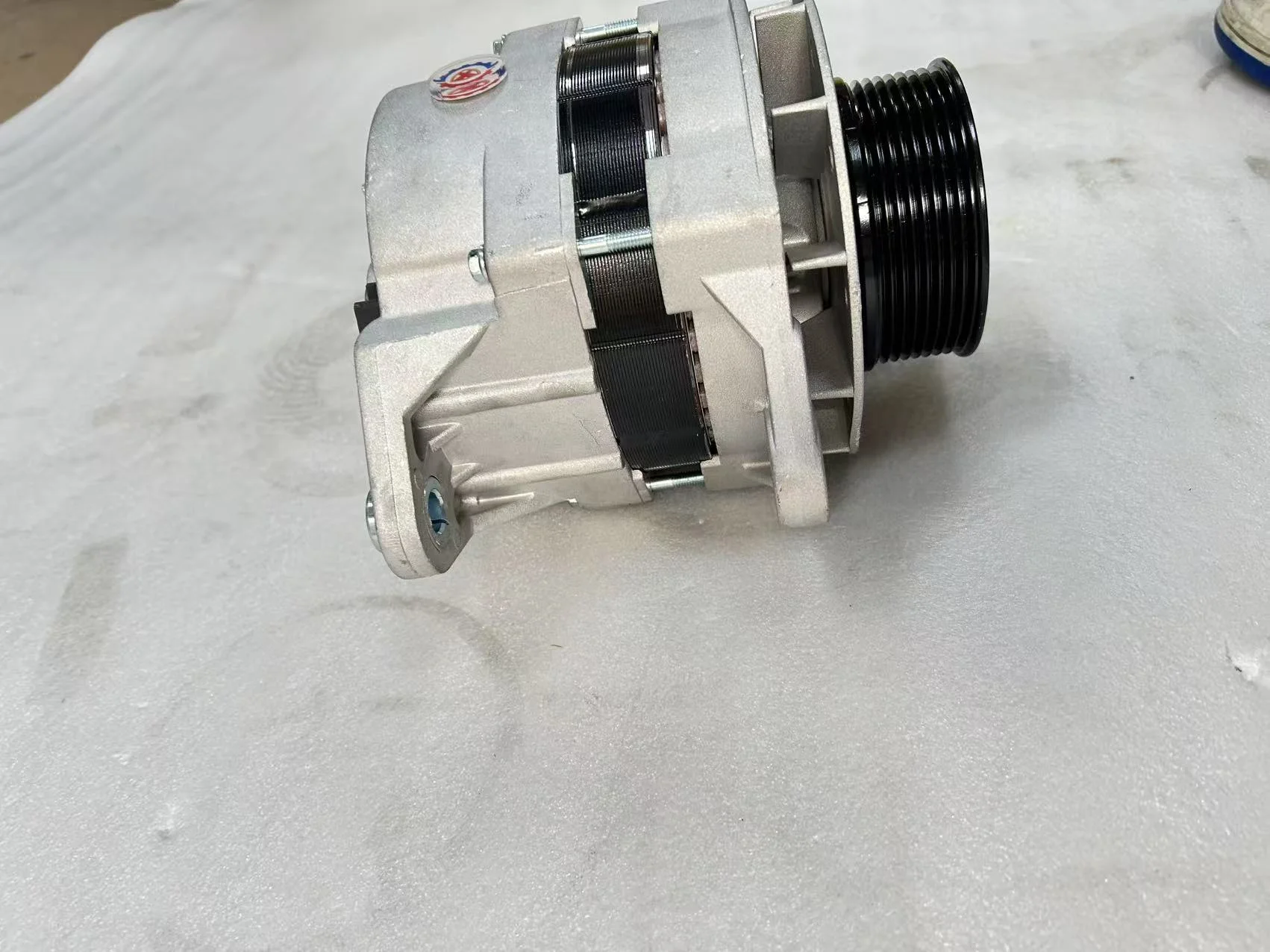 Фото Детали экскаватора DX220-5 Электрические детали PK390050 2502-6006C 24 В 60 А Генератор с высоким качеством для двигателя DB58 №2