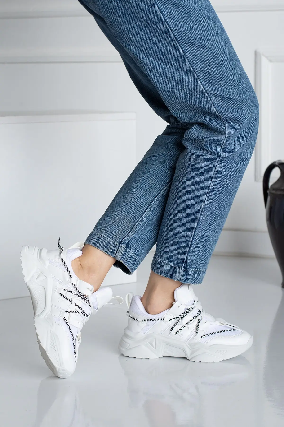 

Women's Lacing Detaylı Sneaker Personalized Design