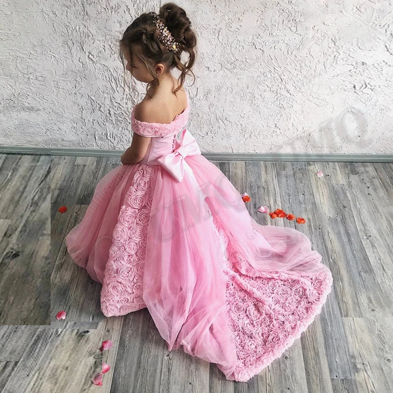 

Розовое потрясающее платье для девочек на день рождения с оборками, платье с цветочным принтом на спине для малышей, подростков, платье для свадебной вечеринки с бантом, модное платье для первого причастия