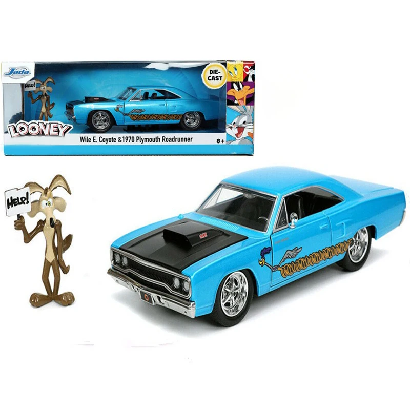 Модель автомобиля Плимут Roadrunner отлитый под давлением в масштабе 1:24 |