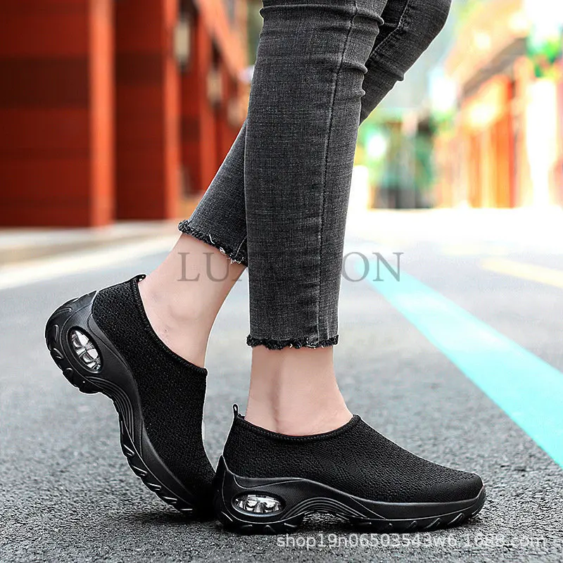 Big Size Slip on Women Vulcanized Shoes Fashion Summer Outdoor Casual Sneakers Breathable Hollow Out Woman Lazy Loafers