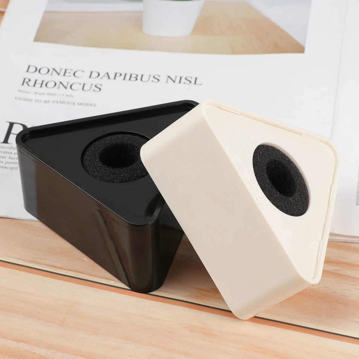 

Microphone Logo Mic Station Interview Flag Box Cube Stand Triangular Square Marks Flags Cubes Mark Holder Premium Prop Handheld