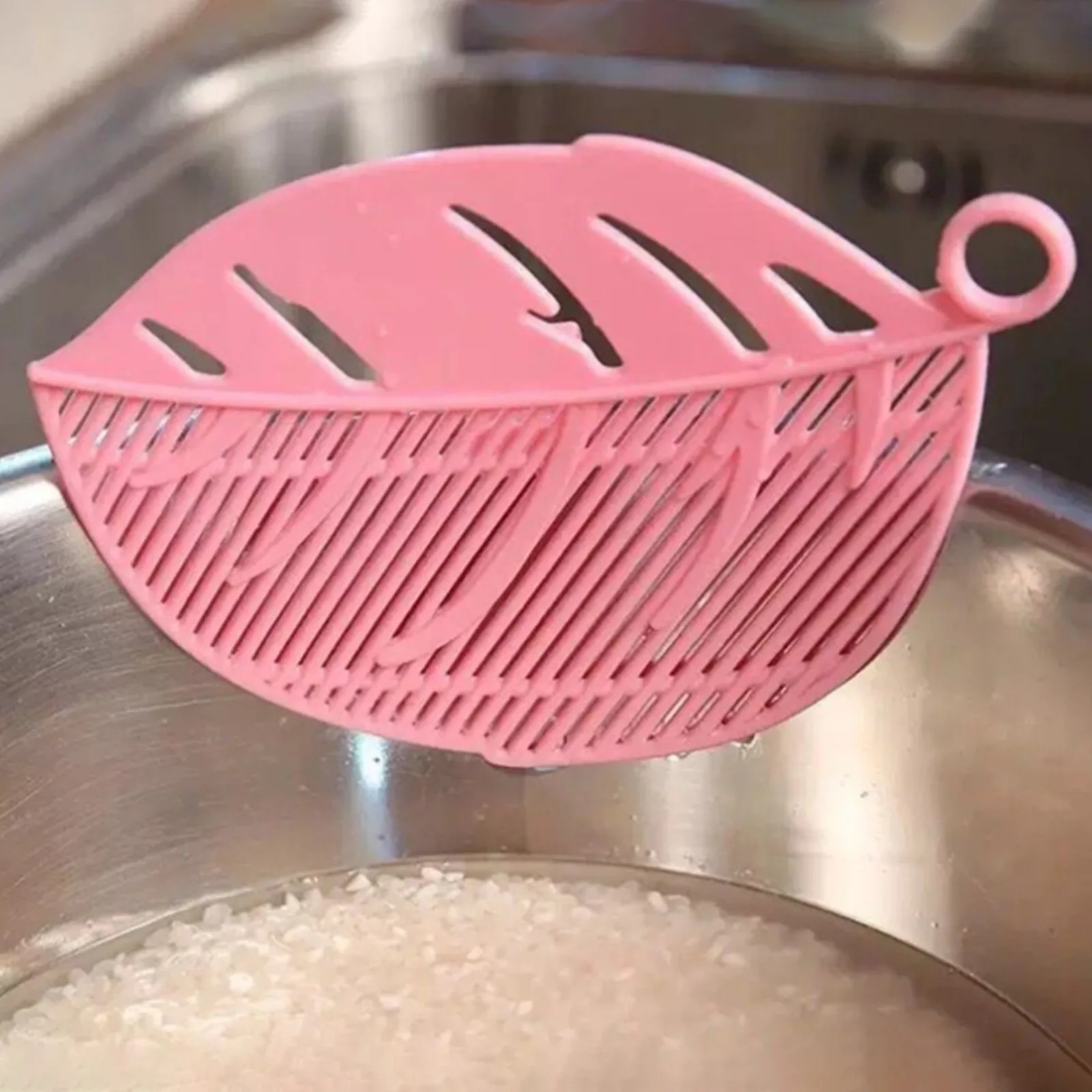 Устройство для чистки в форме листа |