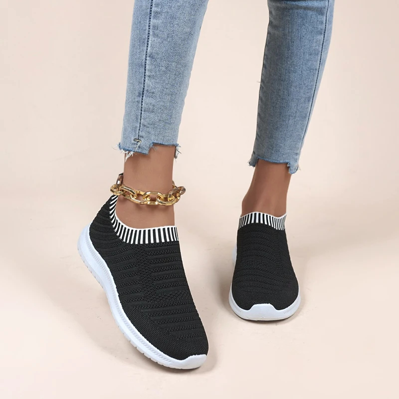 

2021 New Round Toe Flat Shoes Ladies Ballet Flats Ladies Fashion Ladies Loafers Soft Sole Walking Shoes Casual Shallow Shoes