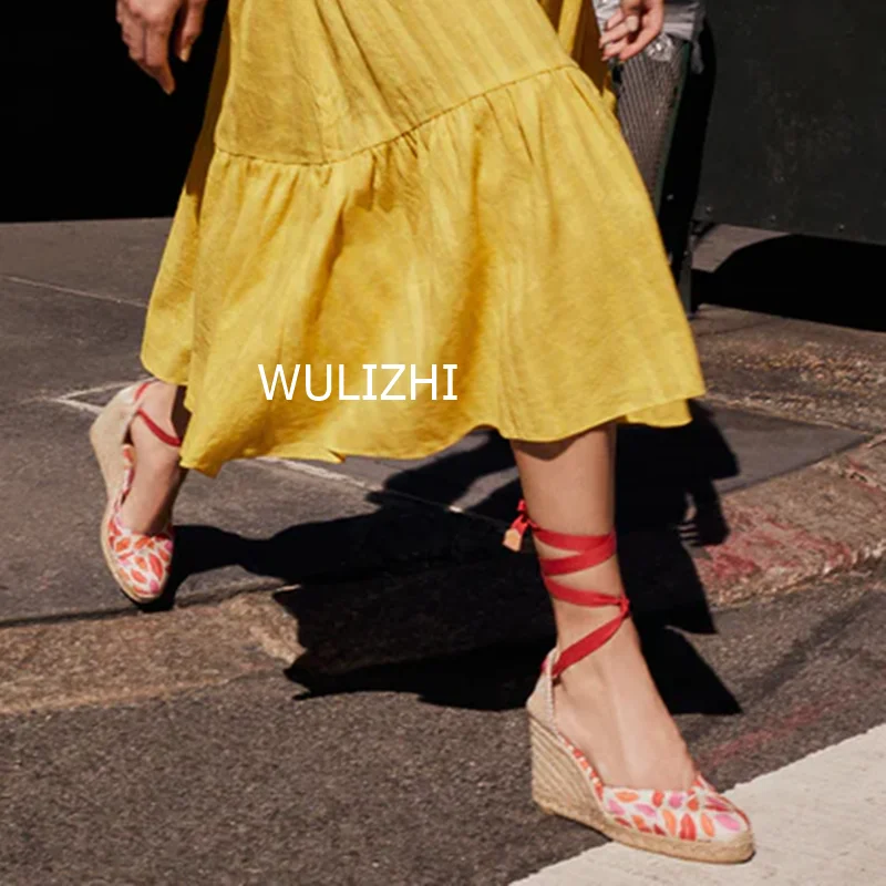 Red Ribbon Wrap Wedge Espadarille Sandals Woman Lipstick Graffiti Print Design Cover Straw Gladiator Elegant Beach Casual Shoes