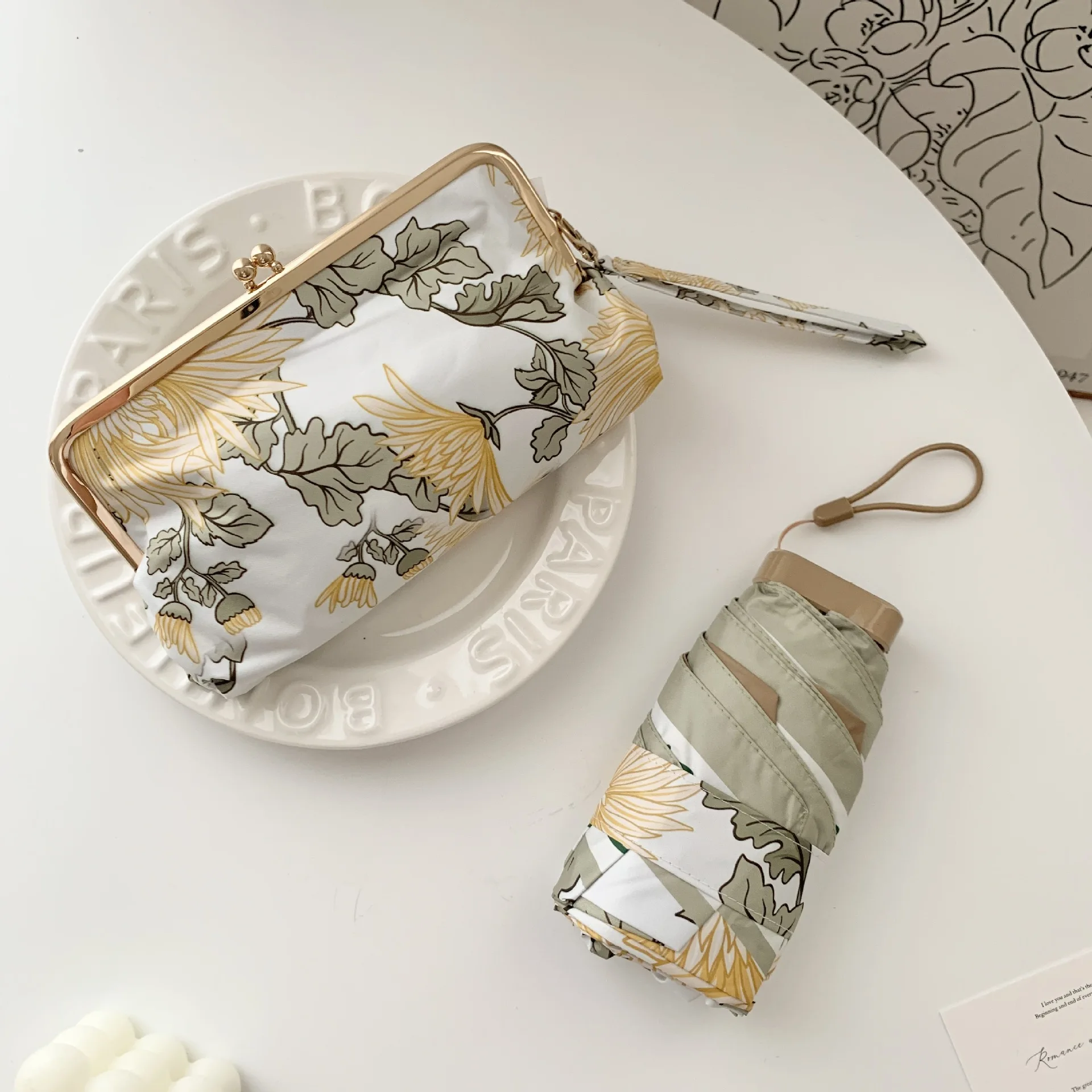 

Мини-зонт 6-кратный для женщин