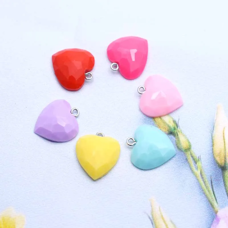 

19*22mm 6 Colors Multi-faceted Heart Pendant Charms Resin For Handmade Bracelets Necklace Earring Key Chain DIY Jewelry