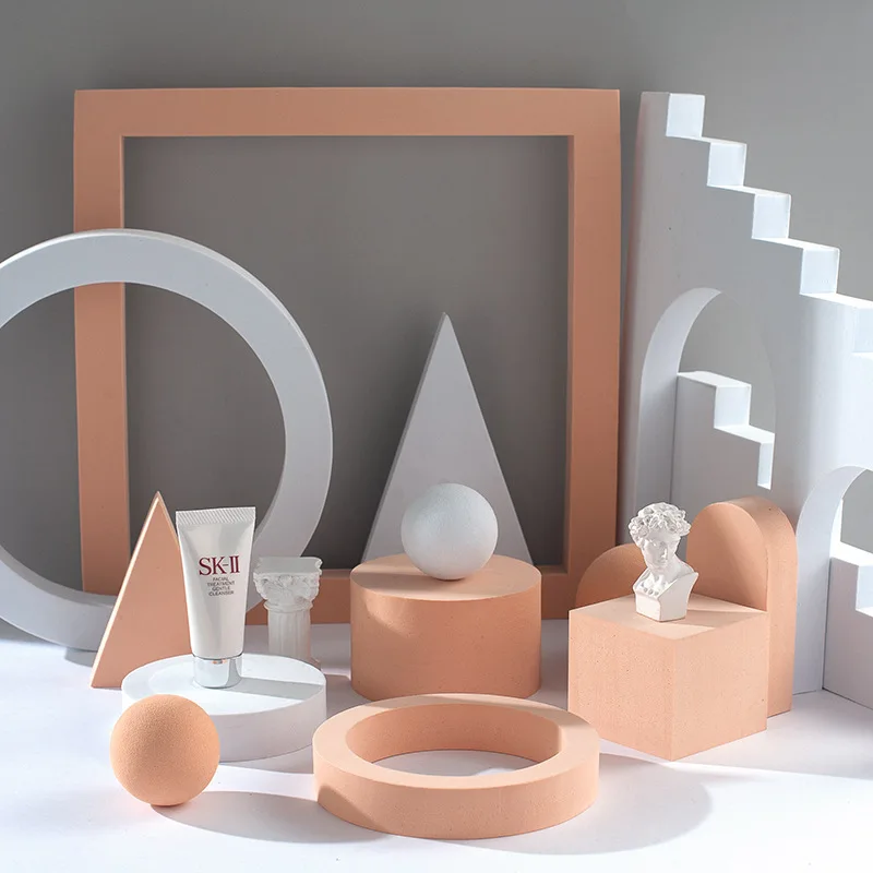 

Cyber Red Cube Geometry Photography Props INS Style Three-Dimensional Decorations Beauty Ornaments Food Posing Accessories