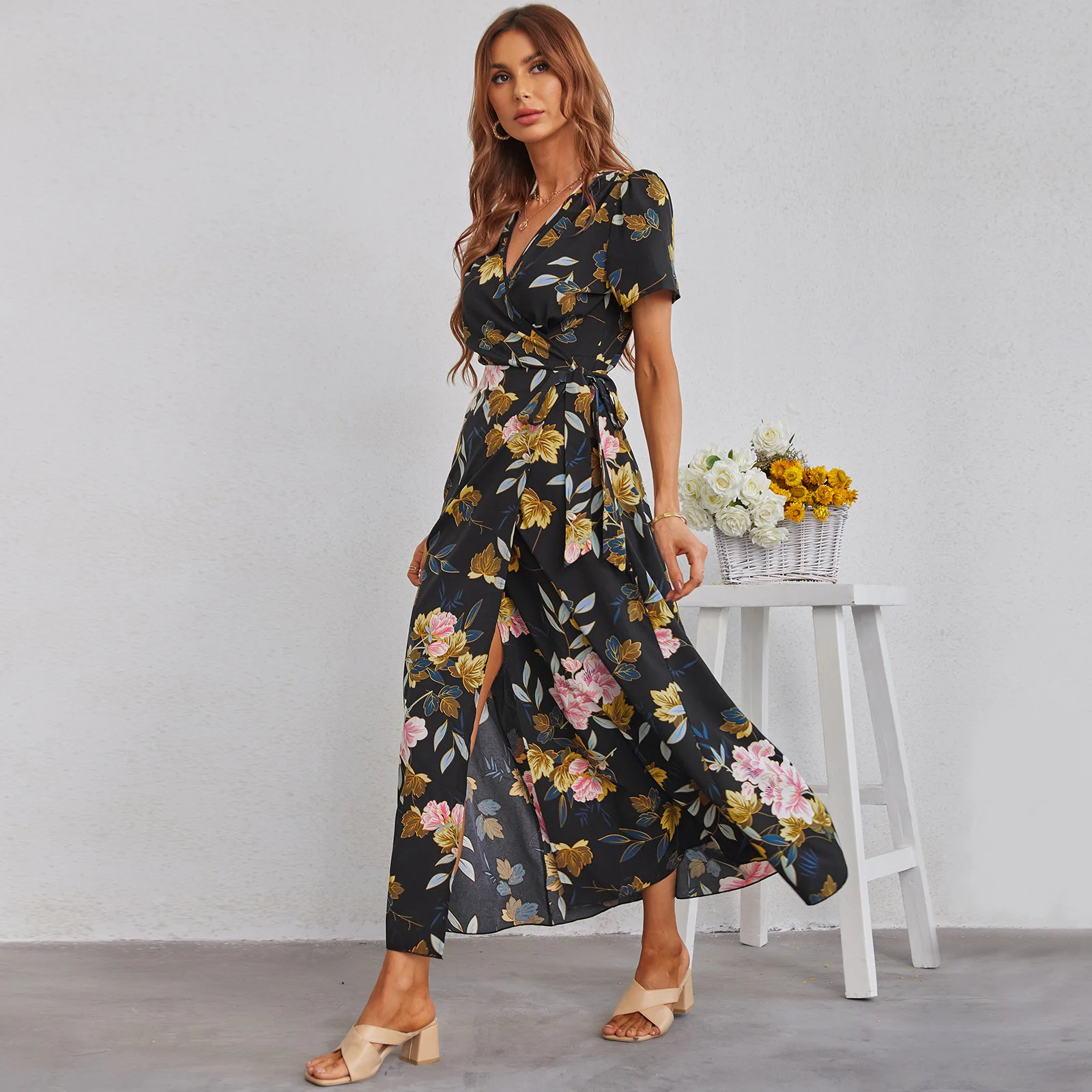 

YRZS Summer Women’s Floal A-Line Dress Sweet Elegant Floral Ruffles V-neck Bandage Casual Dress for Lady Chic Flowers Long Dress