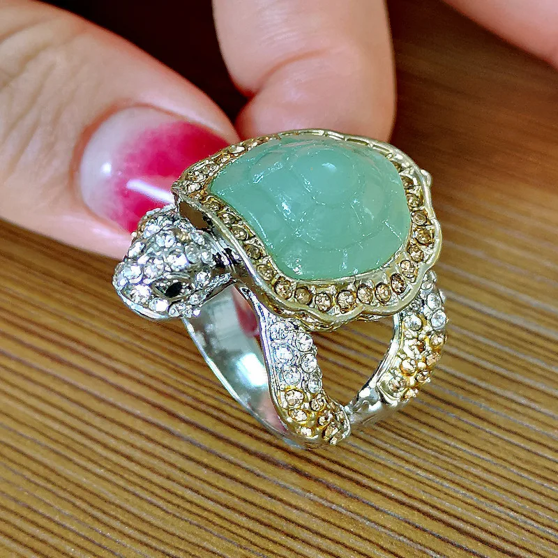 

Classic Fashion Cute Turtle Rings Crawl Animal Green Turtle Shell Rhinestone Rings For Women Girl Glamour Jewelry