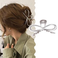 pearl hair claw clip for women pearl bow hairpins metal hair accessories geometric hollow pincer barrette bow clip big