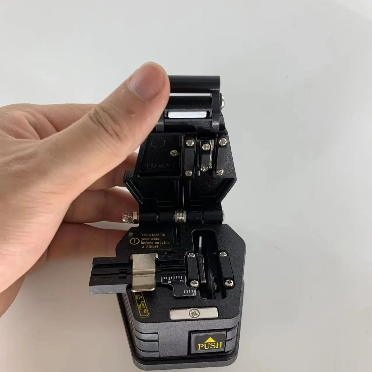 Fiber cleaver SKL-6C Cable Cutting Knife FTTT Fiber Optic Knife Tools cutter High Precision Cleavers 16 surface blade