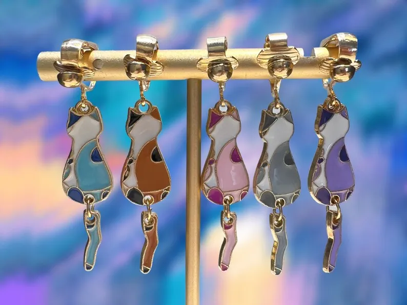 

Cat Dangle Clip on Earrings Tail Dangles separate from body Hypoallergenic Hook Cute Kitty Kitten Animal Adorable Pattern