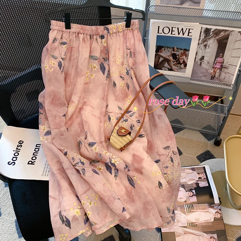 

Юбка женская трапециевидная средней длины с высокой талией и цветочным принтом