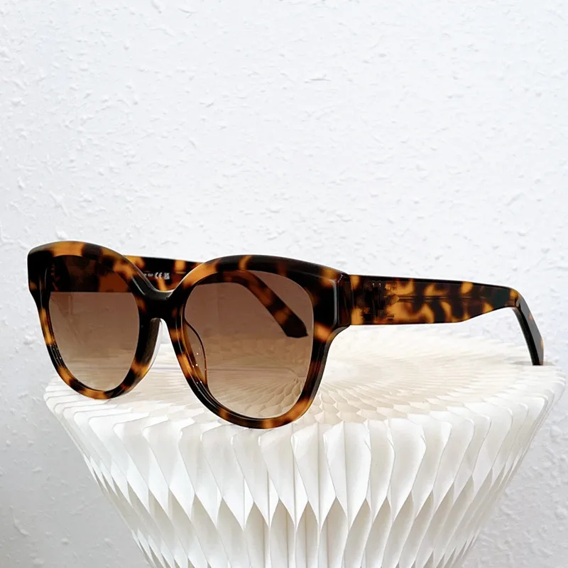 

Brand Designer Women's Men Sunglasses Classic Square Frame Sunglasses Personality Mirror Leg Sunglasses Sunshade Sunglasses