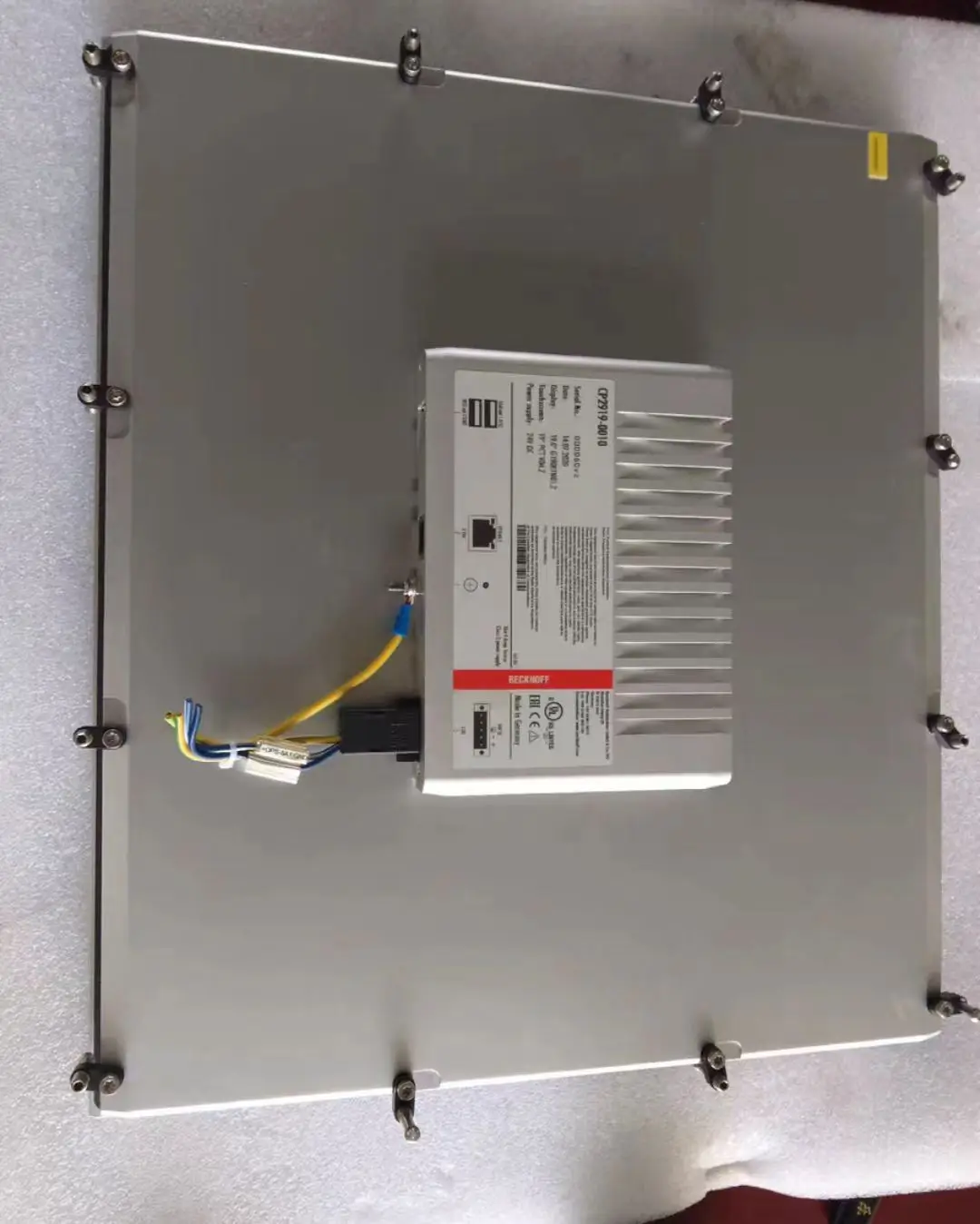 Промышленный сенсорный экран