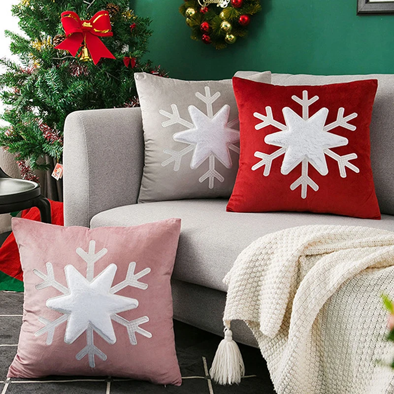 

45cm Square Christmas Snowflake Print Cushion Cover Snowflake Velvet Hugging Pillow Cover Home Sofa Bedroom Decoration