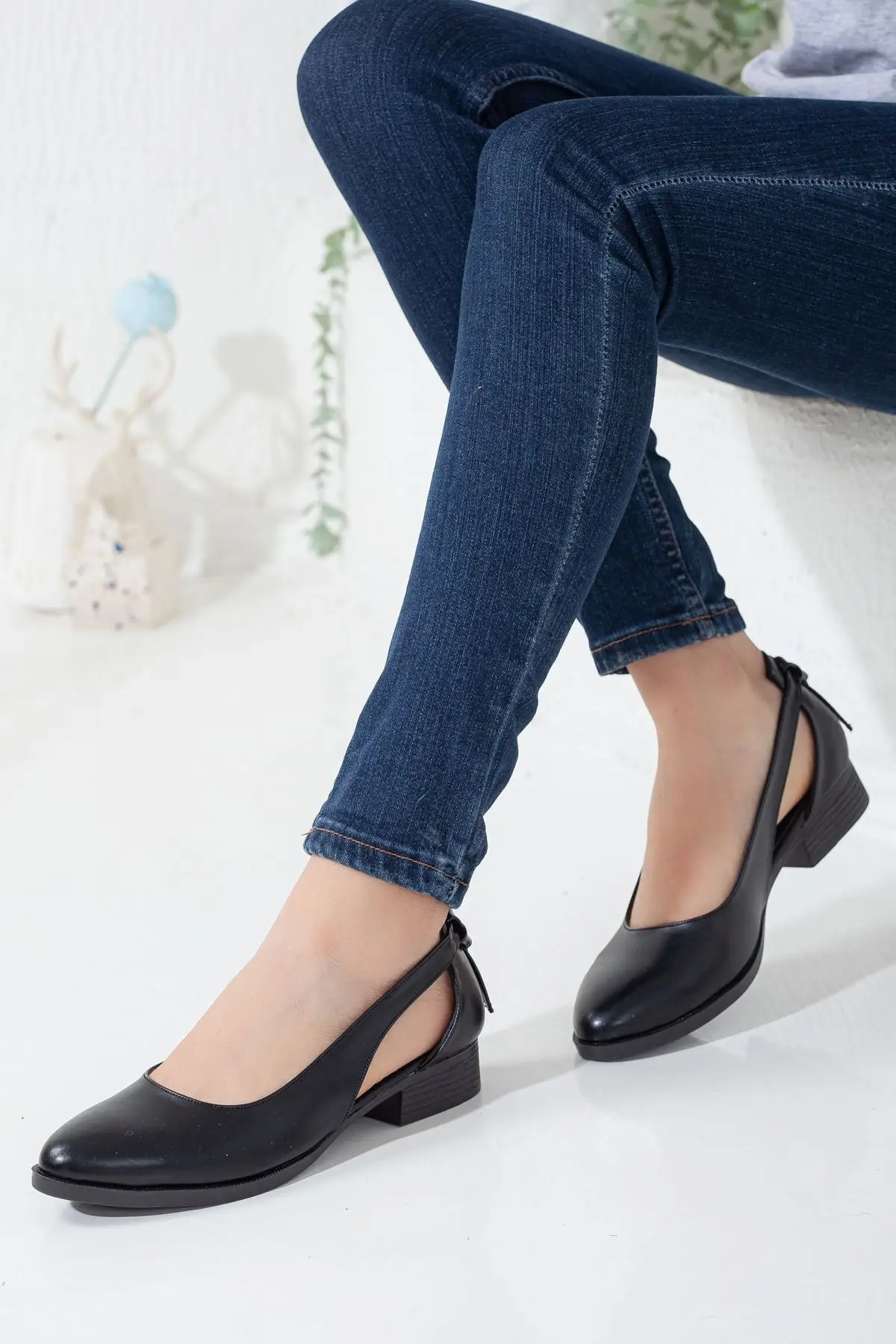 

Women Flats Shoes Volpen Skin Short Heel Shoes Black Leather Fashion Flats For Ladies Casual Summer Footwear