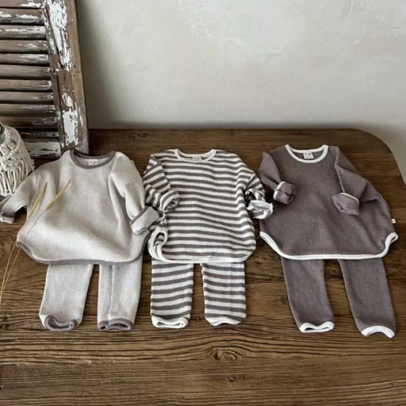 

2022 Spring New Children Casual Clothes Set Cotton Waffle Sweatshirt + Pants 2pcs Boys Set Baby Girl Outfits Kids Striped Suit