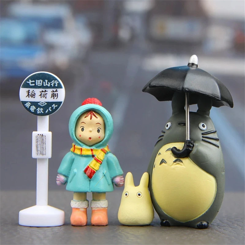 

4pcs 3-5cm Anime Totoro Action Figure Toys Hayao Miyazaki Mini Garden PVC Micro Landscape Ornament Kids Toys Birthday Gift