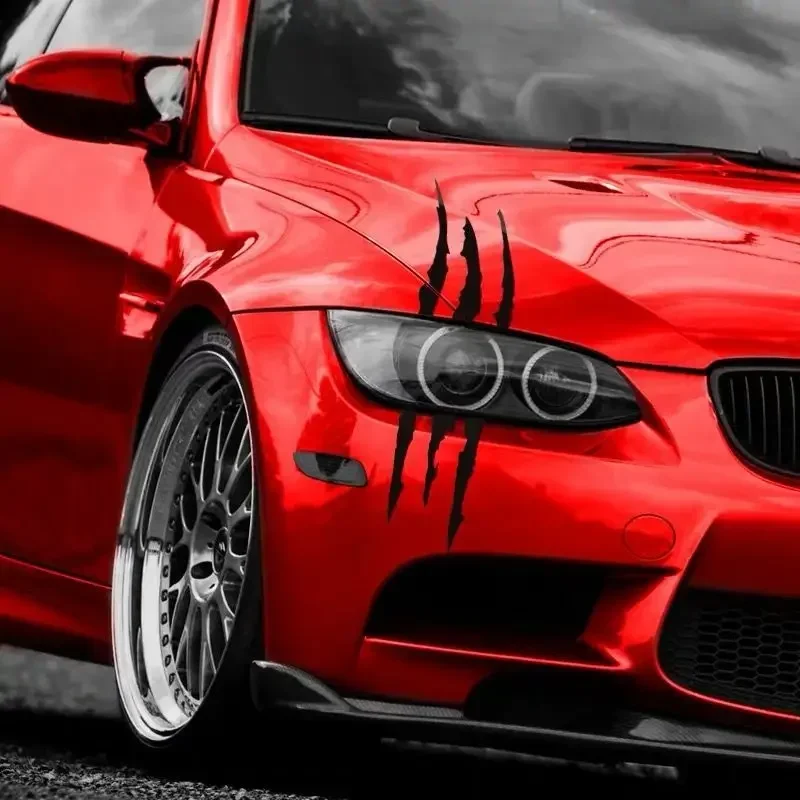 Наклейка на автомобиль 10 см